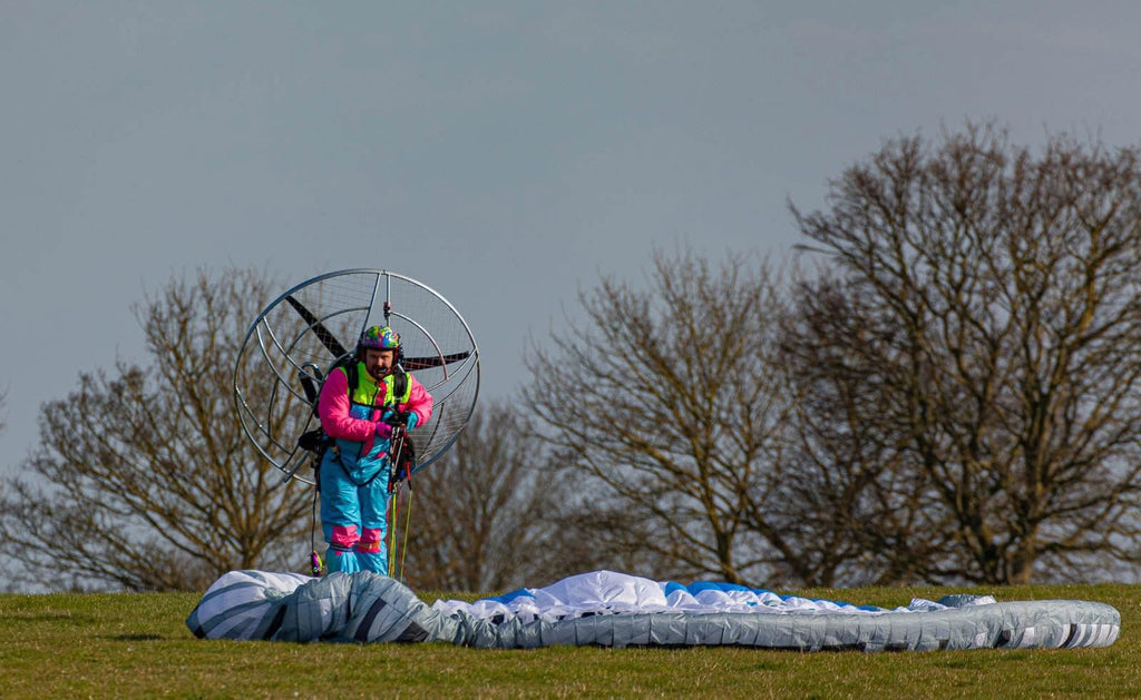 Beginner paramotor flying course