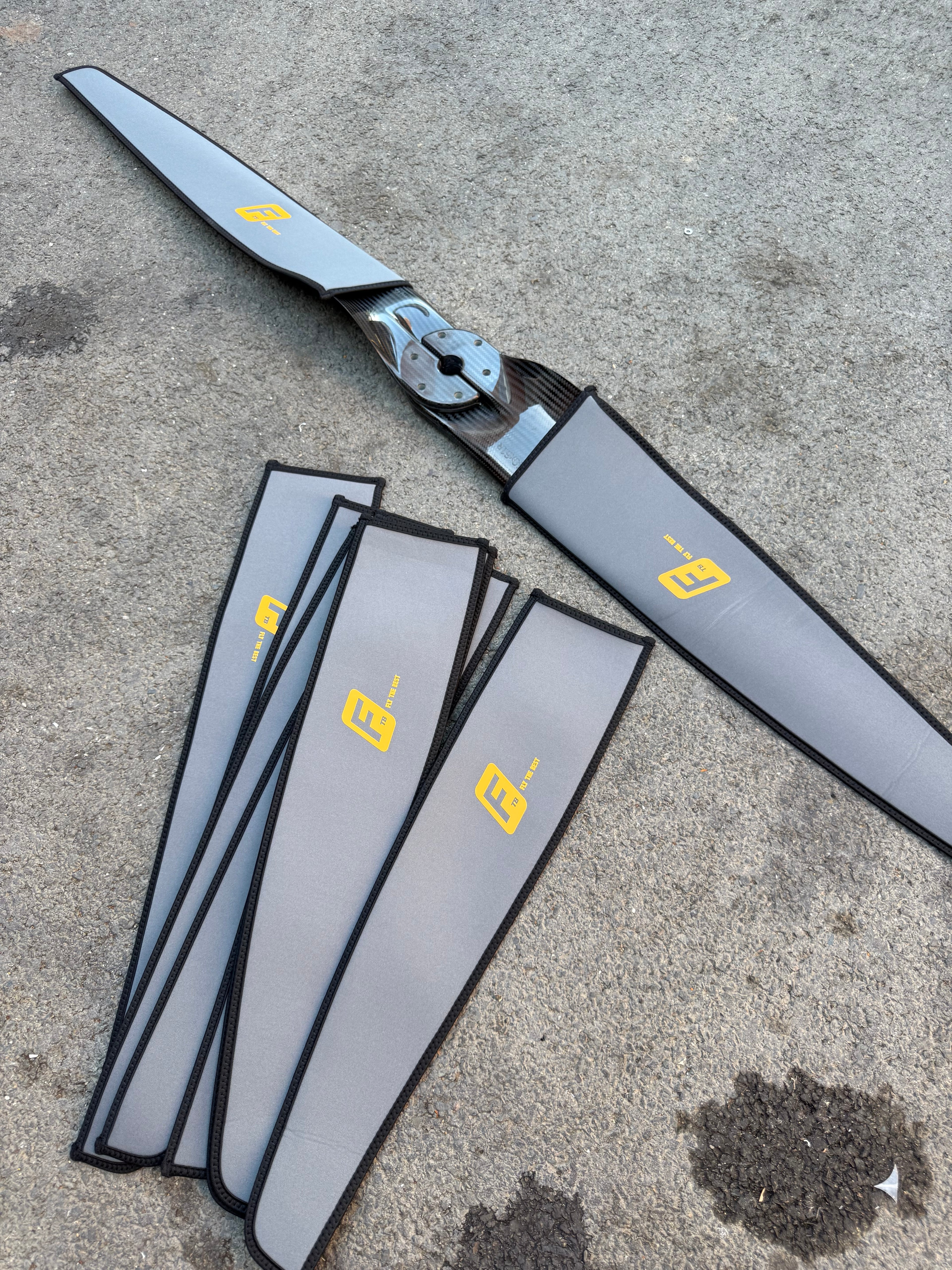 FLY THE BEST 130cm 2 blade propeller